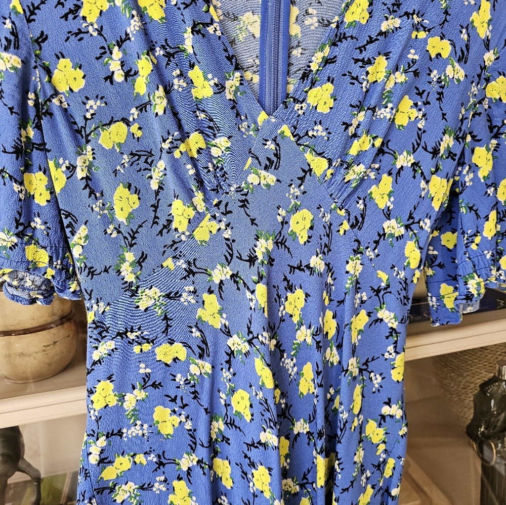 $308 Diane Von Furstenberg Jemma Shirred Floral-Print Crepe Dress - Picture 12 of 15